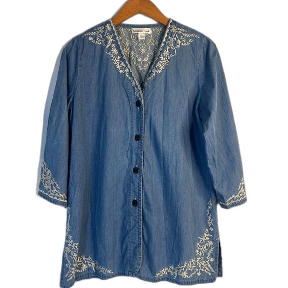 Coldwater Creek Brass Button Up Embroidered Soft Denim Blue Shirt Vneck PS - Picture 1 of 9